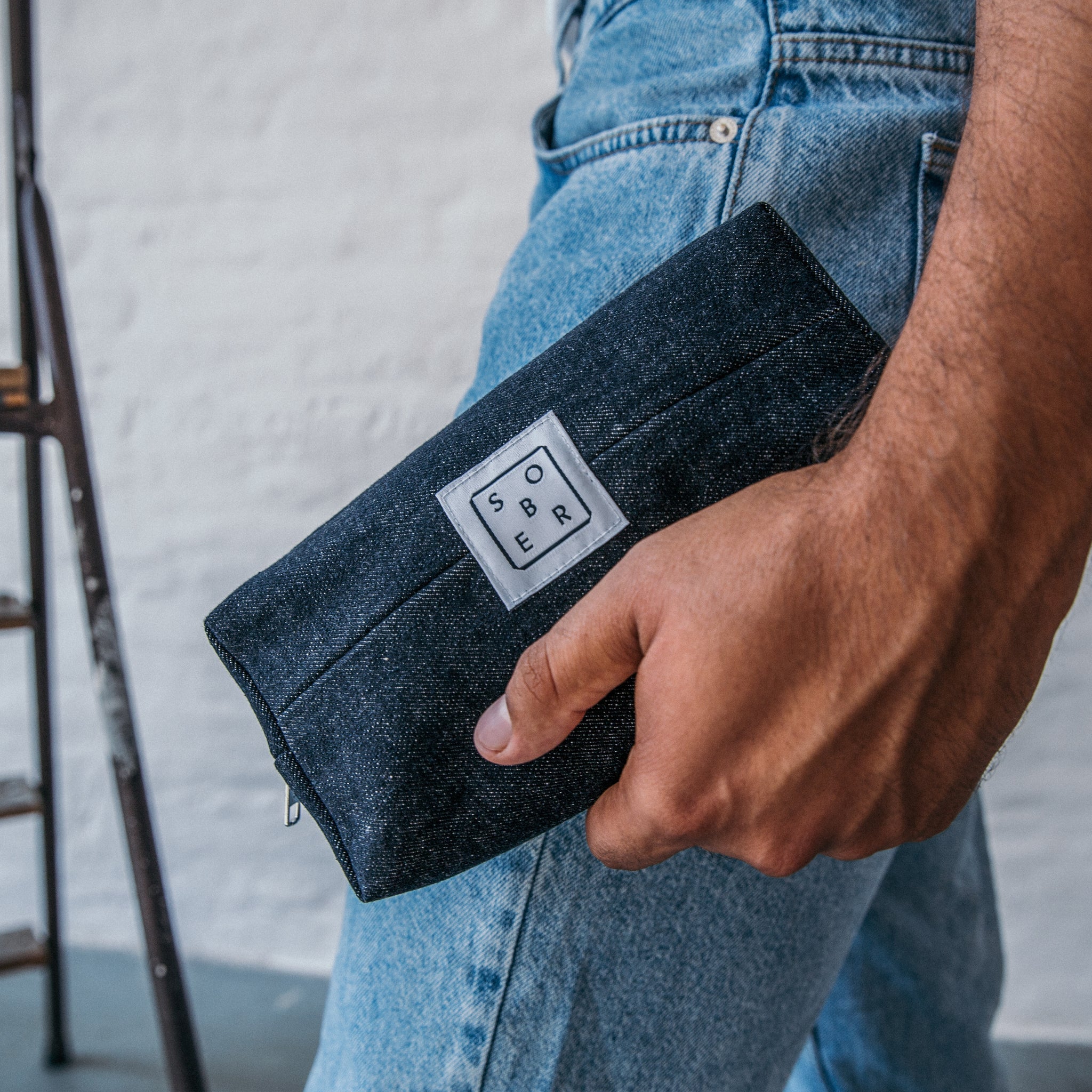 Denim Wash Bag sober